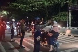 Suasana malam takbiran tanpa takbir keliling di Samarinda