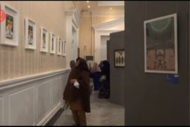 Ngabuburit sambil menikmati suguhan karya seni lukis dan foto