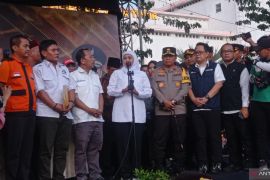 Temui buruh saat "May Day", Khofifah terima seluruh tuntutan