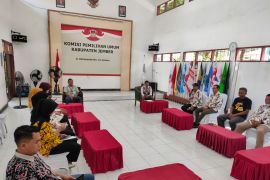 Hari pertama pendaftaran bakal caleg DPRD di KPU Jember masih sepi