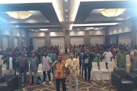 Uncen mendorong mahasiswa di Kota Jayapura menulis buku
