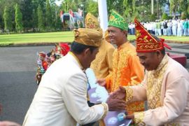 Pemkab Tanah Laut bagikan kendaraan operasional untuk 15 SMP