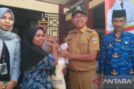 Pemkab harapkan bantuan beras Bapanas berlanjut ke Solok Selatan