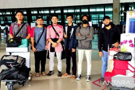 Pemprov pulangkan enam mahasiswa Kepri penyintas konflik Sudan