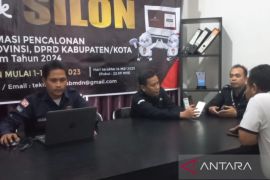 Pendaftaran bacaleg DPRD di KPU Kabupaten Madiun masih sepi