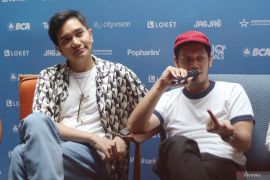 Berkarya 20 tahun, MALIQ komentari industri musik dan perkembangan AI