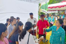 UMKM Denpasar meriahkan pasar rakyat berbelanja dan berbagi