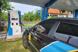 Menperin tanggapi kritikan soal subsidi kendaraan listrik