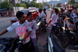 Lembaga pendidikan diimbau untuk tidak menahan ijazah siswa