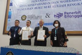 Universitas Pancasila latih dosen jadi penulis buku