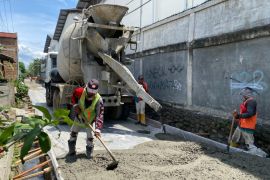 Pemkot Medan tahun ini perbaiki seluruh jalan rusak