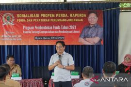 Anggota DPRD Kalsel Firman Yusi ajak bangun perpustakaan berbasis inklusi sosial