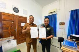 Neko Wesha Pawelloy mundur dari jabatan Wakil Bupati Lingga