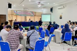 Diskominfosan Balangan dan Polda Kalsel gelar review kemajuan media