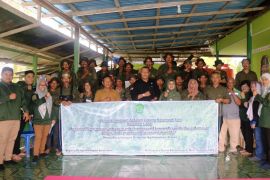 Disbun Kaltim gelar 16 kali sekolah lapang  bagi petani lada