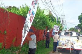 Pemkot Jambi tertibkan reklame tidak bayar pajak dan langgar aturan