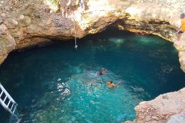 Eksotisme Pusentasi di Donggala