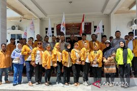 Hanura menjadi partai pertama yang mendaftarkan bacalegnya ke KPU Meranti