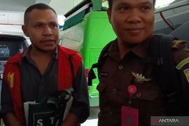 Tersangka korupsi tambang pasir besi di Lombok Timur berniat kembalikan kerugian