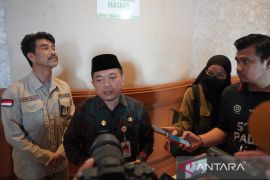 Gubernur Jambi minta camat bantu atasi kemiskinan ekstrem