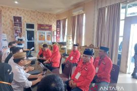 Mantan Sekda Gorontalo Utara daftar jadi bacaleg PDIP