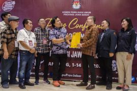 Komeng sudah dapat lebih 1 juta suara, ini visi misinya