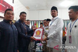 Wako dan mantan Wako Bukittinggi daftarkan caleg DPRD ke KPU
