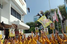 Golkar Surabaya daftarkan 50 bakal caleg ke KPU