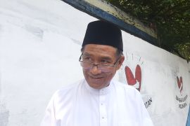 Kontraktor cat ulang dinding Masjid Penyengat