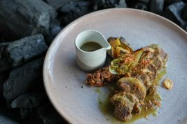 Vasa Surabaya hadirkan sajian hidangan organik premium