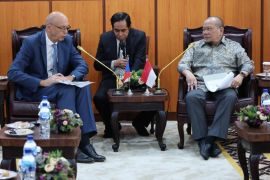 Ketua DPD RI terima Dubes Ceko, bahas pelibatan UMKM dalam kerjasama