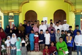 Berbagi berkah di Bulan Ramadan, RAPP dan APR santuni ribuan anak dhuafa