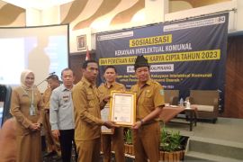 Pemkab Bangka Barat lindungi kelestarian kegiatan adat lokal