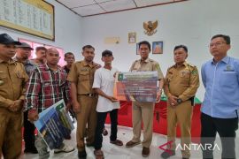 Pokdakan di Meranti terima 8 KJA dari provinsi