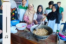 Anggota DPRD Kalsel Imam Kanapi lakukan pelatihan pemberdayaan ekonomi masyarakat