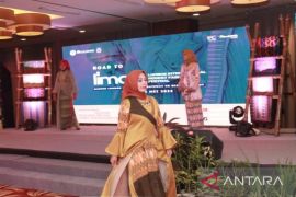 Bangka Belitung promosikan tenun cual di Limoff Event
