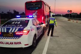 Bus DPRD Surabaya alami kecelakaan di Tol Pasuruan