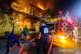 Rumah Tahfidz Quran MHI di Makassar hangus terbakar