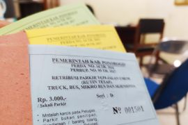 Dishub Ponorogo tertibkan oknum juru parkir "nakal"