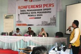 Bawaslu Pekanbaru masih temukan  pemilih yang sudah layak tapi tak masuk data pemilih