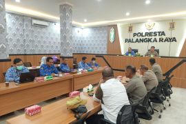 Polresta-Tim Saber Pungli bersinergi basmi pungli di Palangka Raya