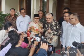 Try Sutrisno ingatkan tugas wakil presiden untuk membantu presiden
