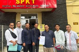 Seorang warga Palembang tertipu pembelian tiket konser Coldplay melalui medsos