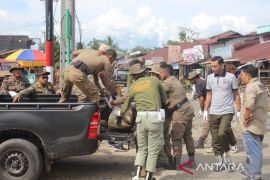 Satpol PP Aceh Jaya razia ternak di jalan raya,  59 ekor dijaring karena dibiarkan berkeliaran