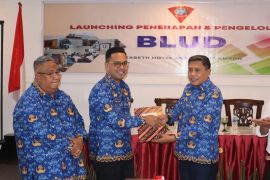 Pemkot Ambon luncurkan pengelolaan dua  Badan Layanan Umum Daerah