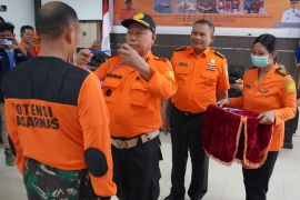 Pemkab Lombok Timur mendukung penguatan tim pertolongan bencana