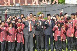 Bupati Tanah Laut semangati kontingen POPDa 2023