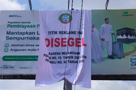 BKD segel berbagai reklame yang terpasang di jalan-jalan di Pontianak