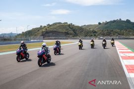 Jenama motor sport/balap Aprilia sapa penggemar Indonesia di Sirkuit Mandalika