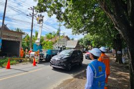 PLN Sulselrabar gelar bakti PDKB wujudkan transformasi layanan
